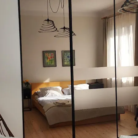 Hidden Gem Garden Krakov